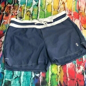 Free country brand athletic shorts‎ XL (16) women’s almost a navy color